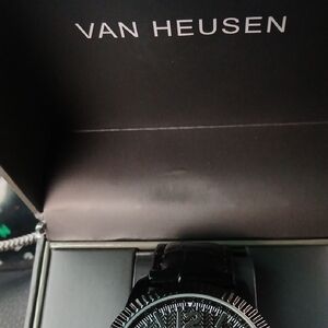 Van Heusen Elegant Black Men's Watch